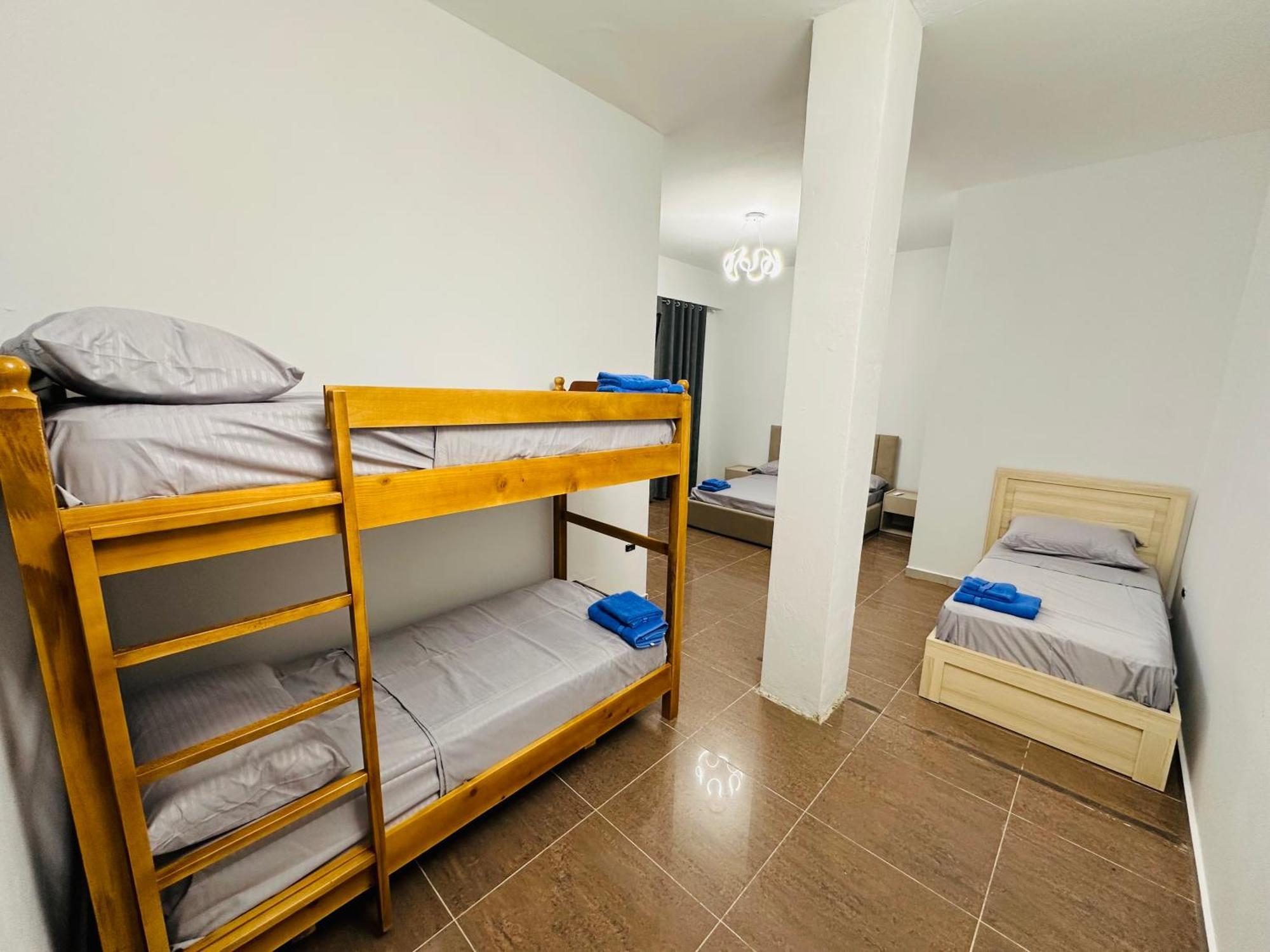 Hotel Sarda Deja's Ford Luaran gambar